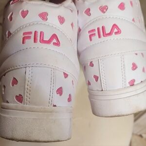 Womens Fila tennis shoes